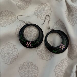 FLORAL BLACK HOOP EARRINGS